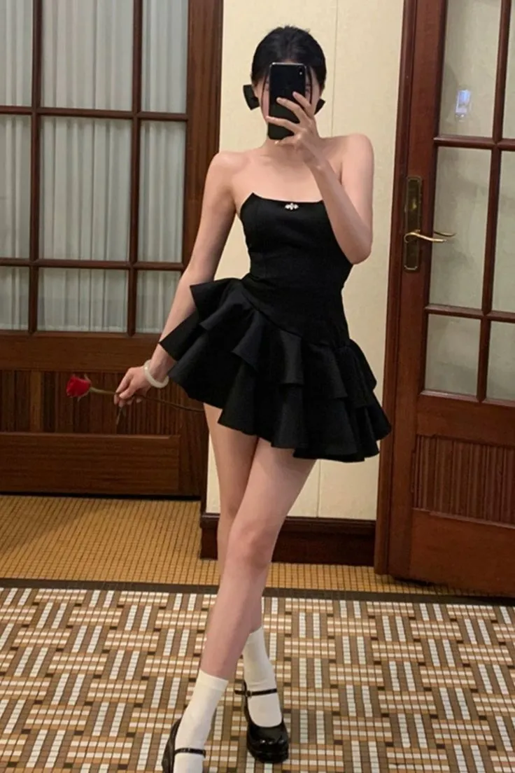 Black Strapless A-Line Ruffles Lovely Mini Homecoming Dress, DP2986