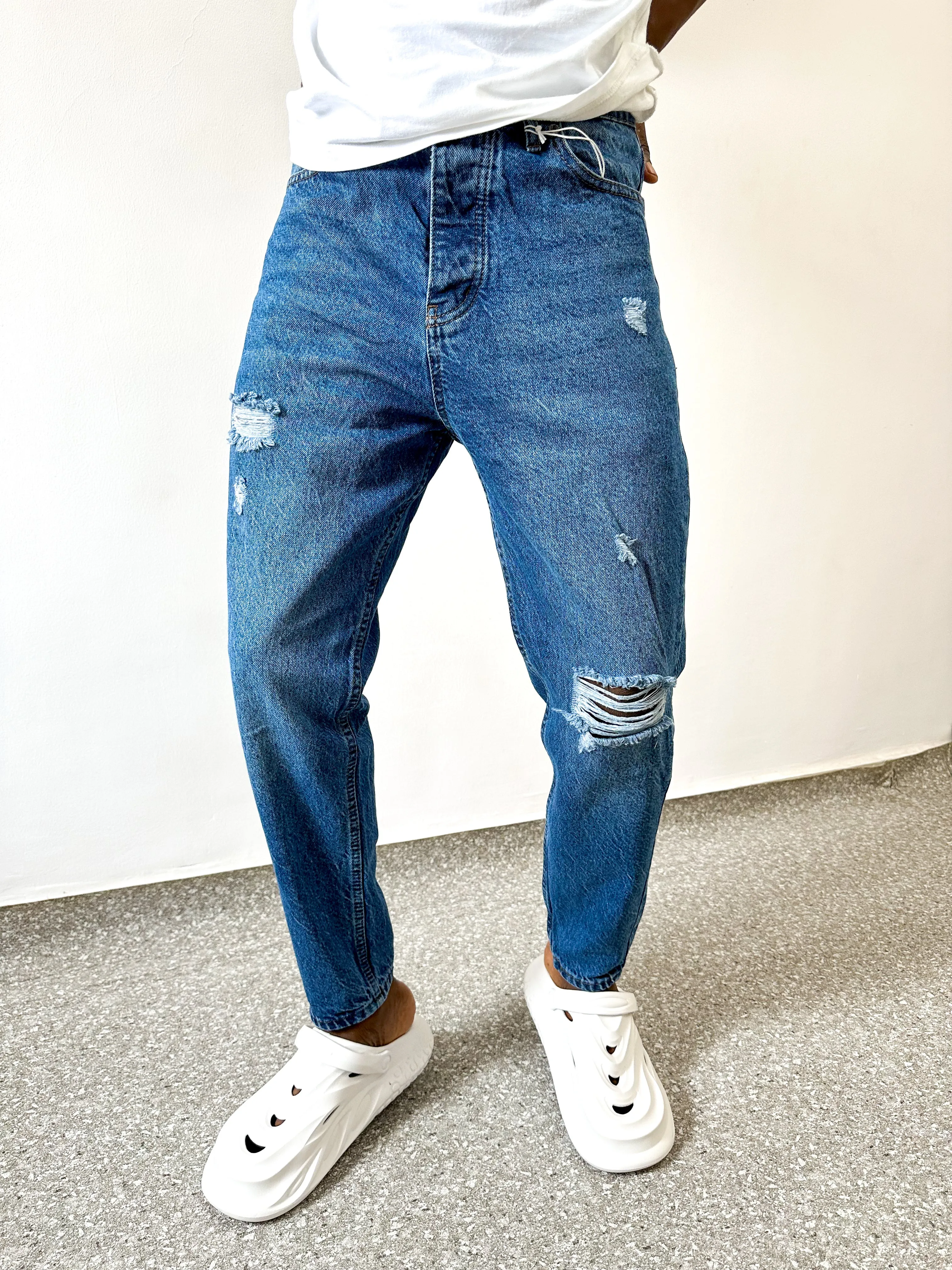 Casper Distressed Ripped Cropfit Boyfriend Jeans