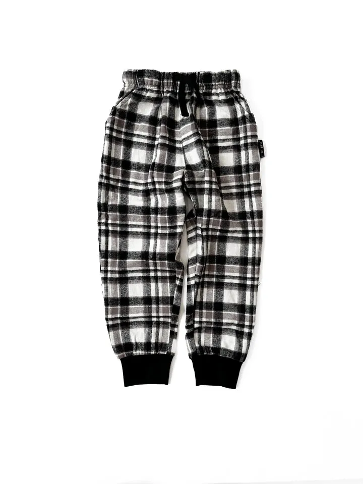 LB217- MoNoChRoMe LoUnGe JoGgEr