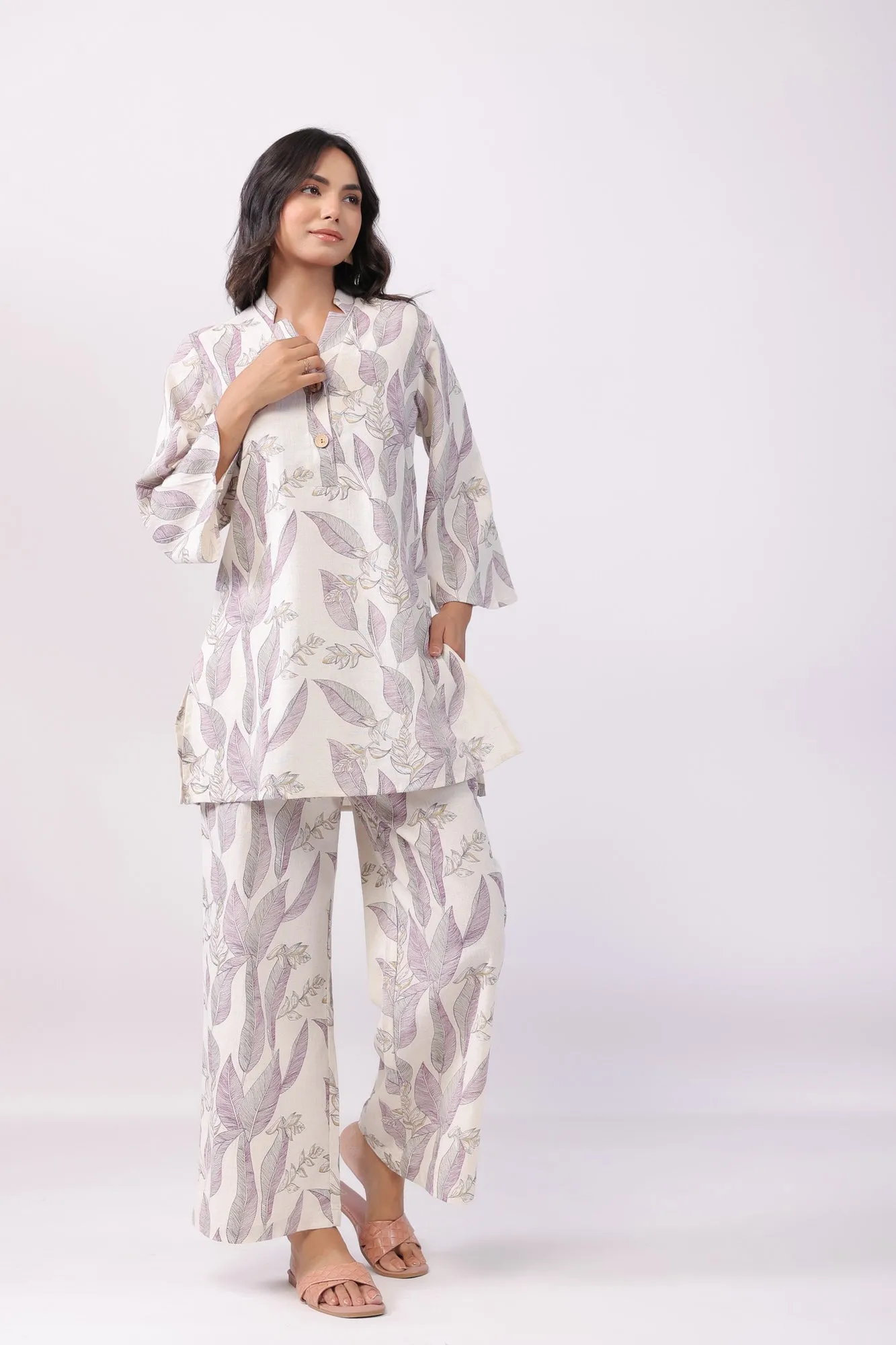 Leaflet Off-White Cotton Co-ord Set