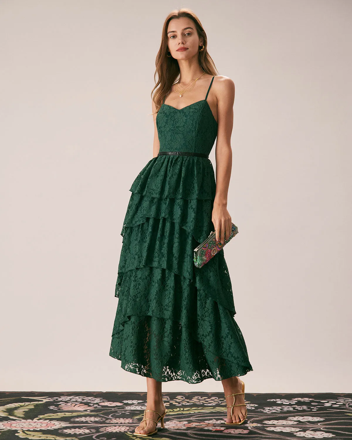 The Green Sweetheart Neck Lace Maxi Dress